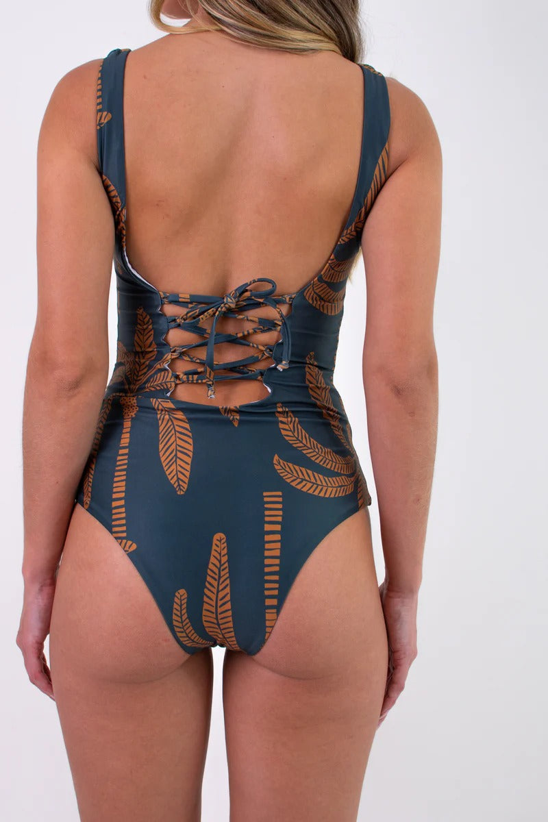 TWRT50002 TRAJE DE BAÑO ENTERO PALMERAS VERDE AZUL