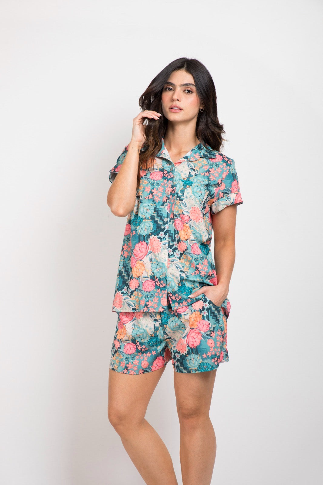 TWRP10485 SET SHORT BOTONES SILVESTRE VERDE