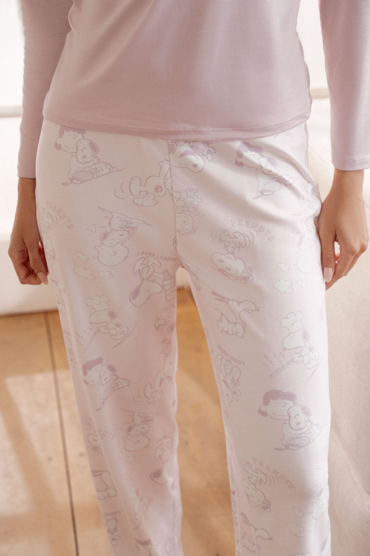 23158 SET PANTALON MANGA LARGA SNOOPY  PALO ROSA